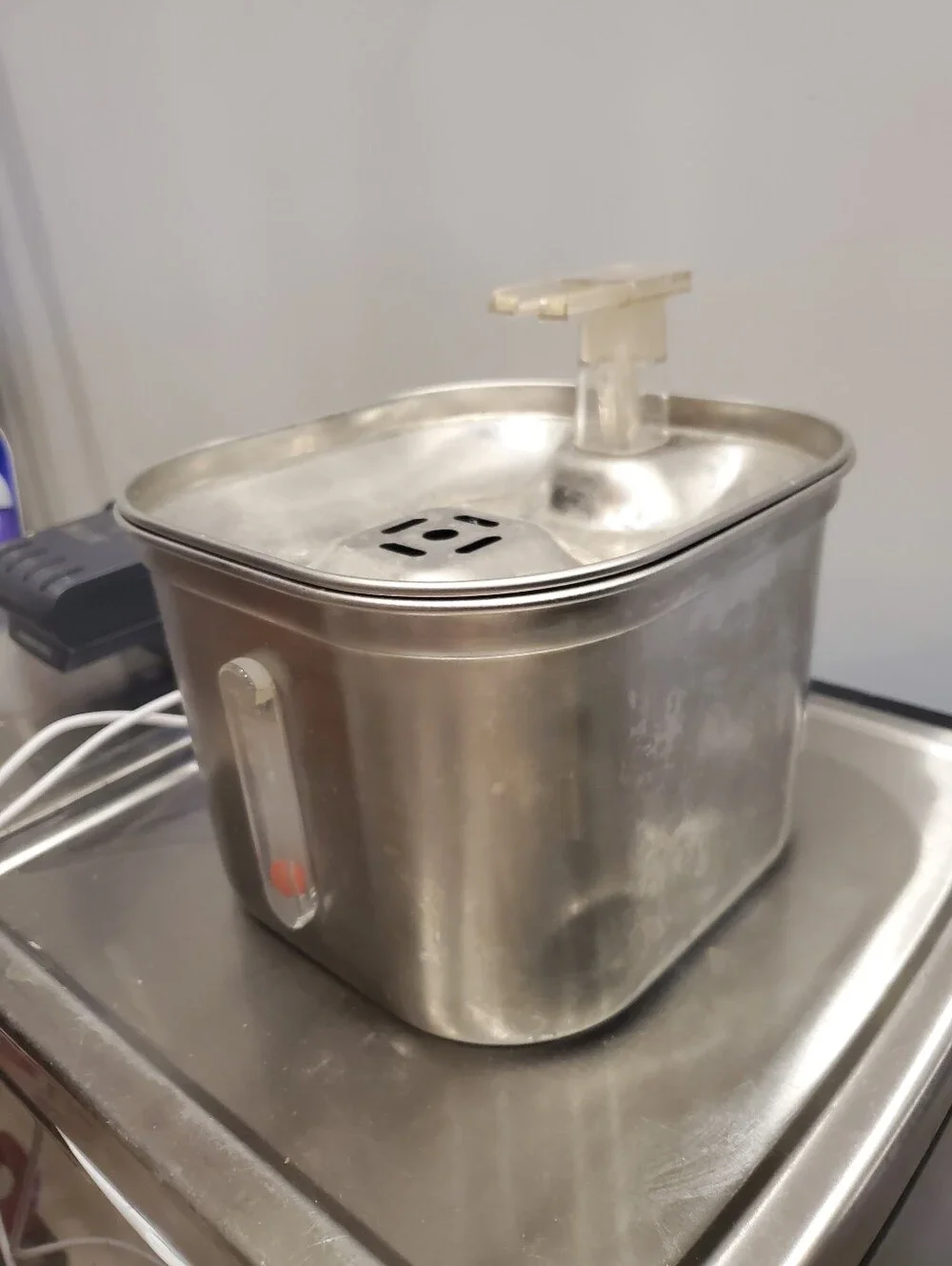 Stainless Steel Cat Water Fountain - Brushed Silver